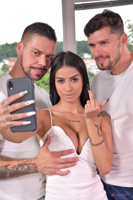 grandi tette brasiliane sexy hd galleria