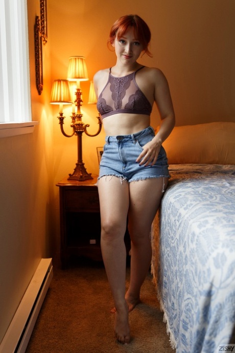 thick legs free sexy photo