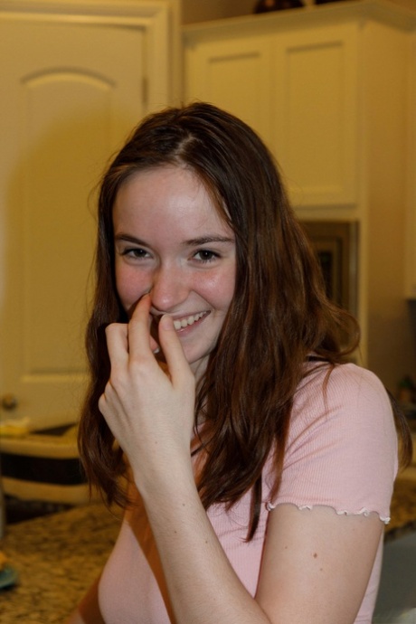 teen solo beautiful porn image