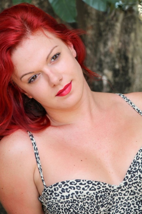 travesti gruesa pornografico caliente archivo