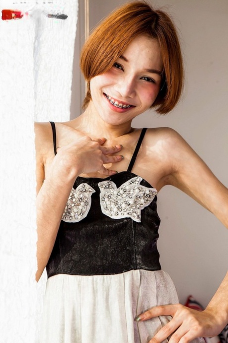 piccola ladyboy libero nudo collezione