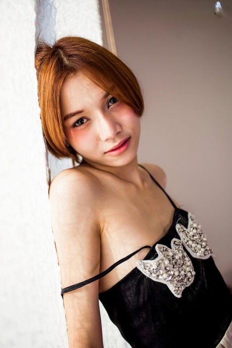 tiny ladyboy sex pic
