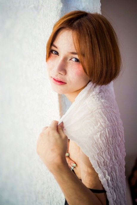 mała ladyboy sztuka hd archiwum