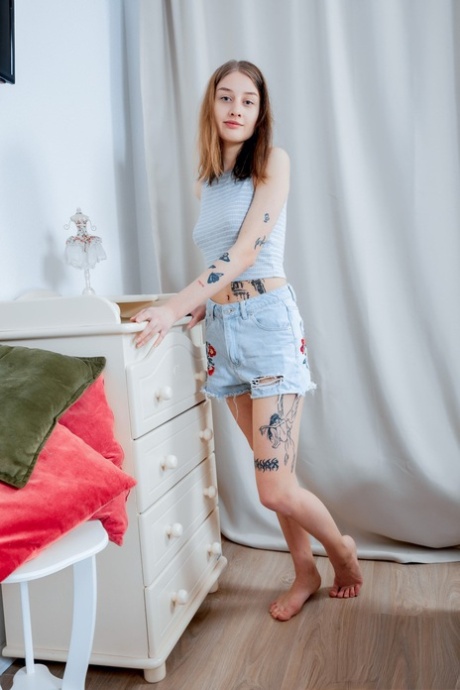 Sasha Paige naked star archive