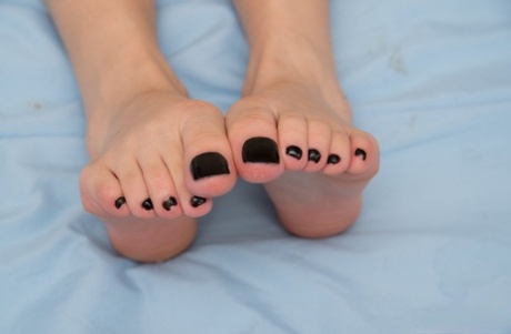 piedi stuzzicanti pornografico per adulti img