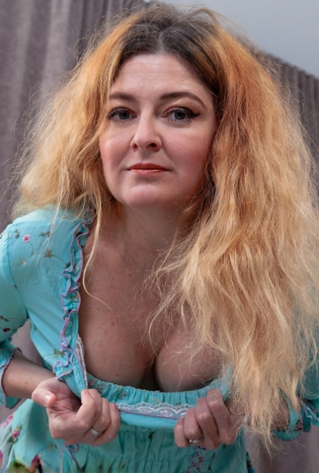 russian mature exclusive galleries