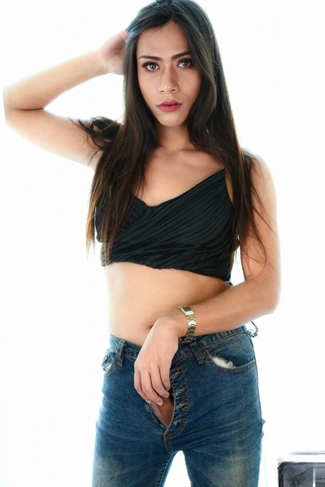 shemale jeans nude img