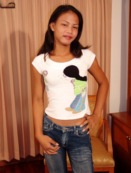 shemale jeans hot naked photos