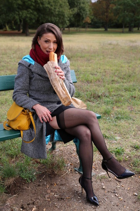 mature outdoor pretty photo