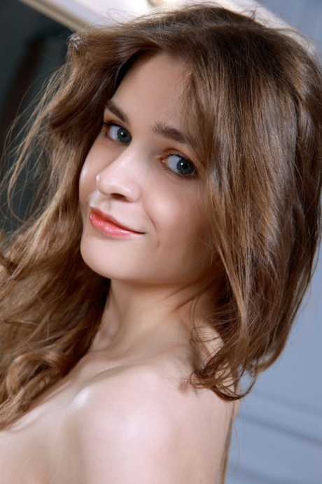 Lucy Foster model erotic galleries
