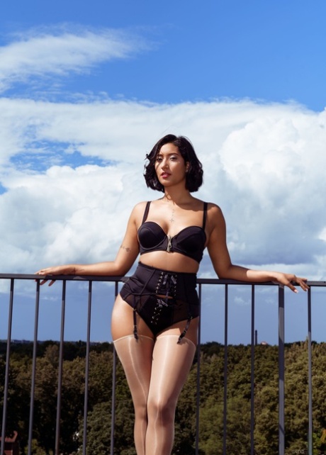 short hair latina hot sex photo