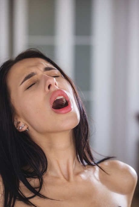 rumunština sexy nahá obrázek