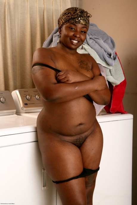 BBW de ébano peluda erótico perfecto imágenes