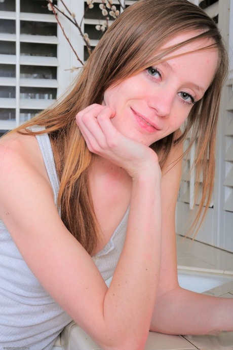 amateur solo art xxx gallery