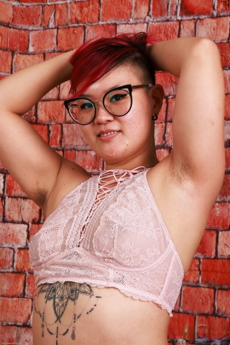 fat asian nude photo