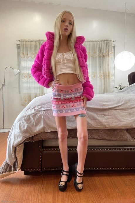 innocent free sex picture