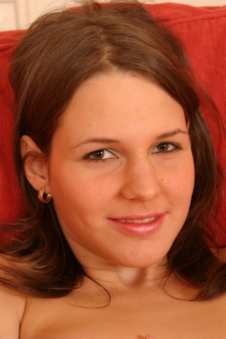 Netty Maj art model picture