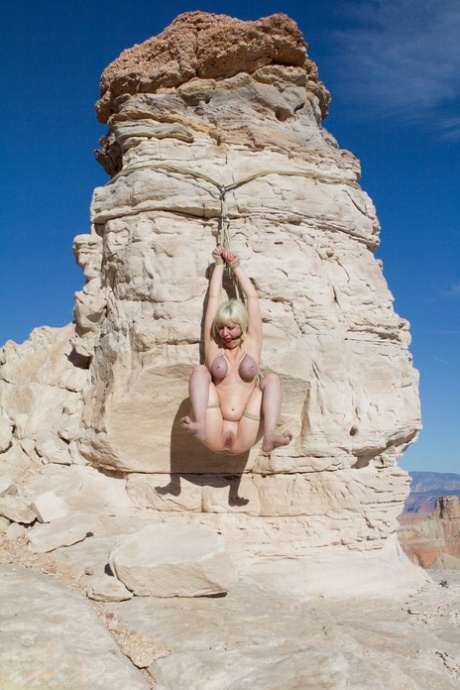 outdoor bdsm sexy nudes galleries