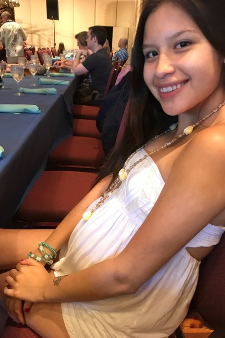 teen girlfriend beautiful nude pics