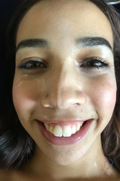 Sperma Lächeln perfekte akt bild