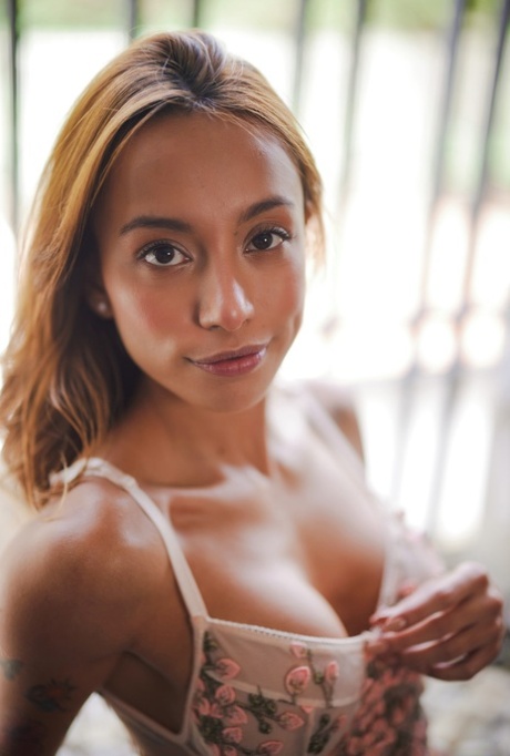 Camila Luna high quality pornstar archive
