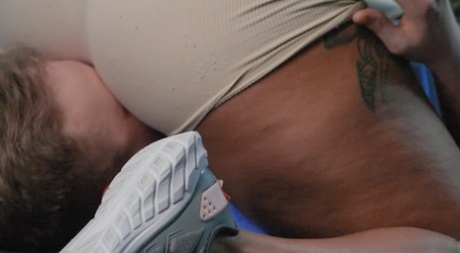 ebenholt fetisj sexy topp foto