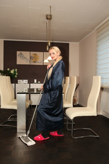 Adrienne Kiss star adult galleries