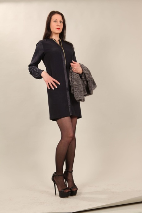 milf high heels free xxx photos