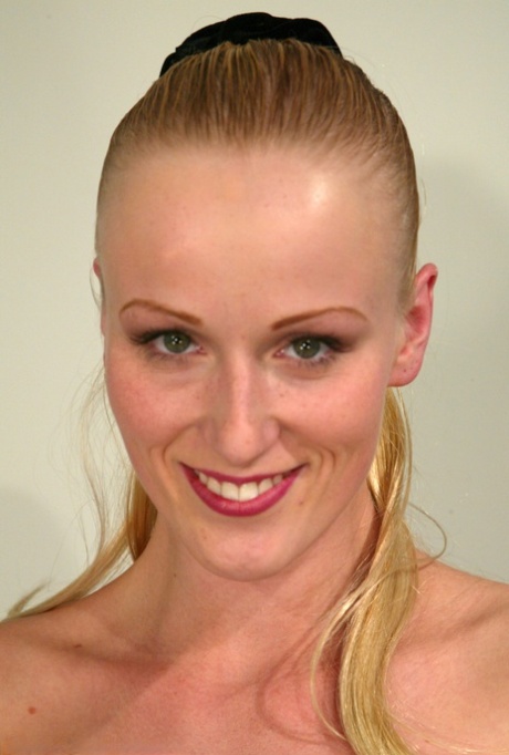 Sharon Wild model adult gallery