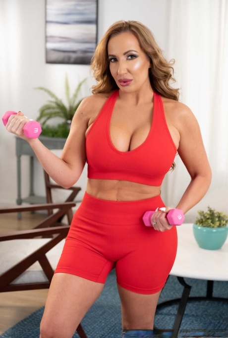 peitos falsos de milf legal, melhor galeria