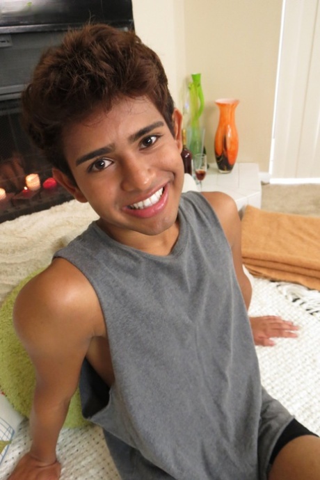 cute gay beautiful xxx galleries