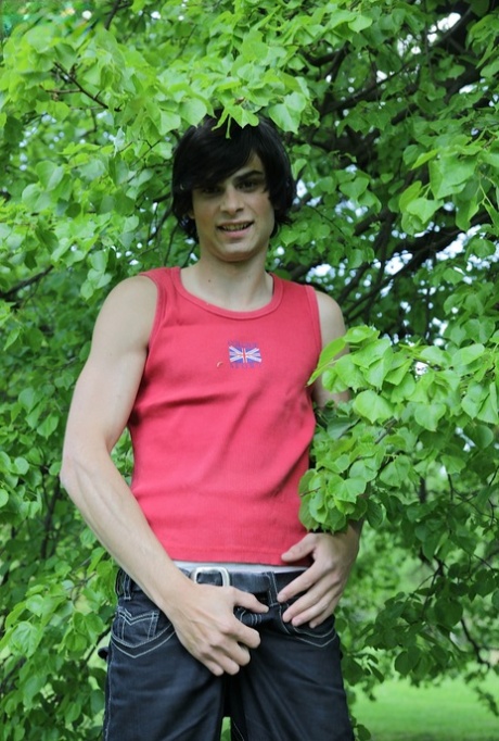 gay outdoor naked galleries