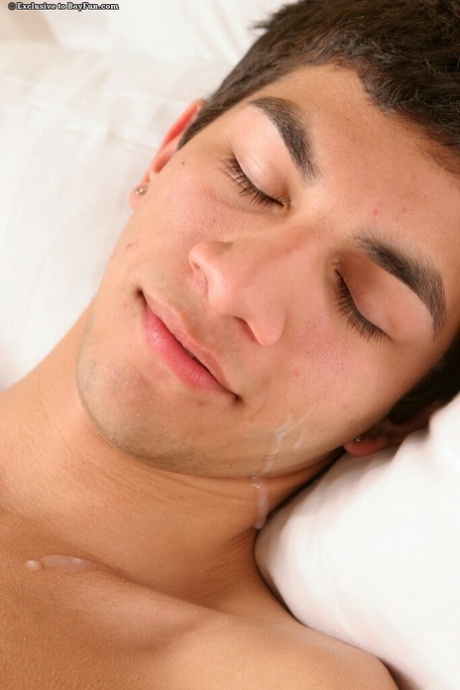 gay facial top pic