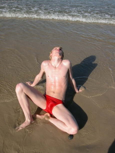 gay outdoor sexy nudes galleries