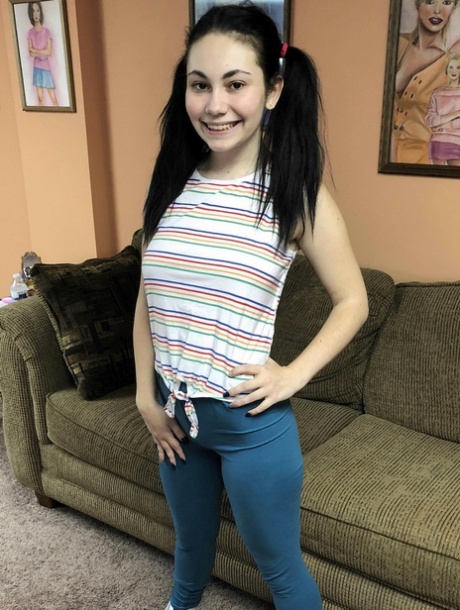 Lenna Lux top star photo