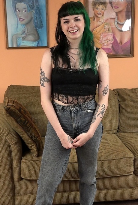 emo perfekt naken foto