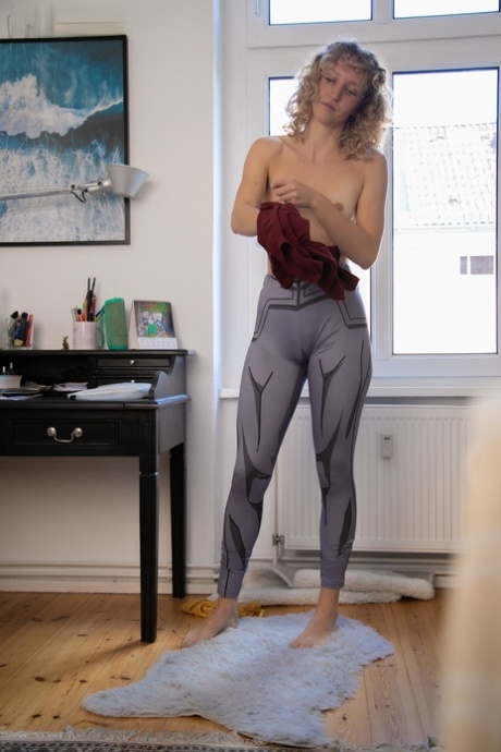 amateur yoga pants xxx gallery
