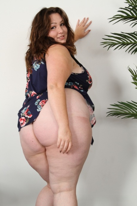 bbw ass hot naked photo