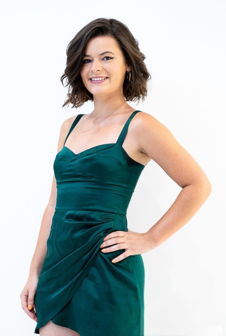 Dharma Webb art star photos