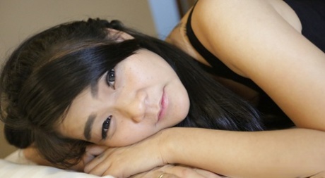 hubený asijský teenager xxx vysoká kvalita archiv