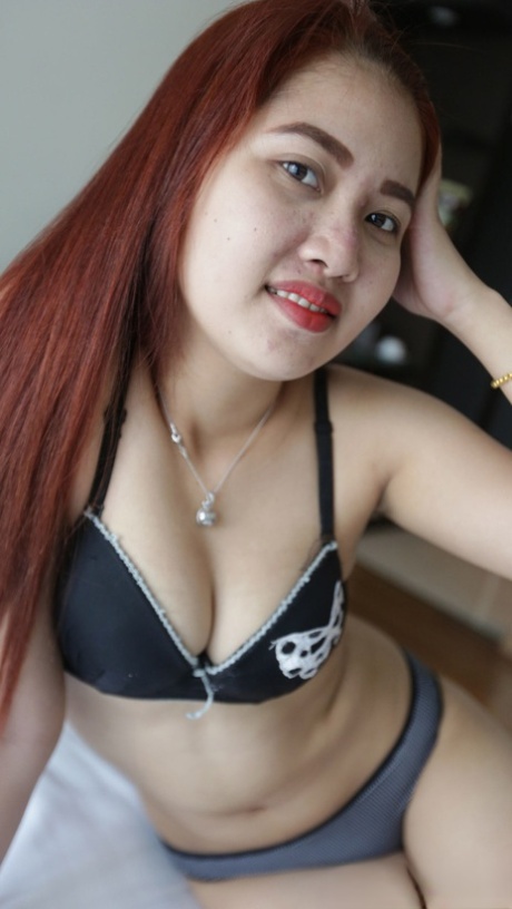 maman asiatique haut por photos