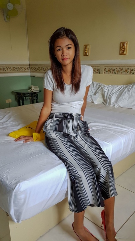 pinay adult picture