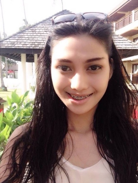 Ladyboy Wine model nude photo