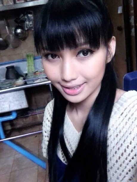 Ladyboy Wine star nudes photo