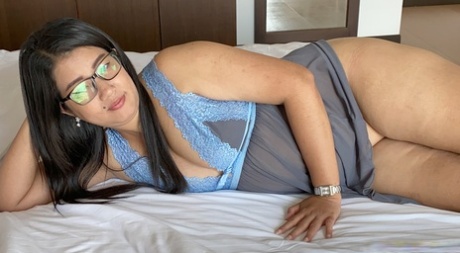 thai milf sex image