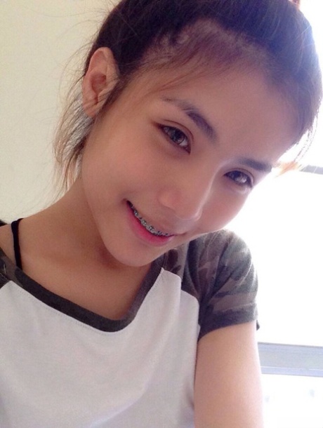 teenager ladyboy perfekt kunst fotos