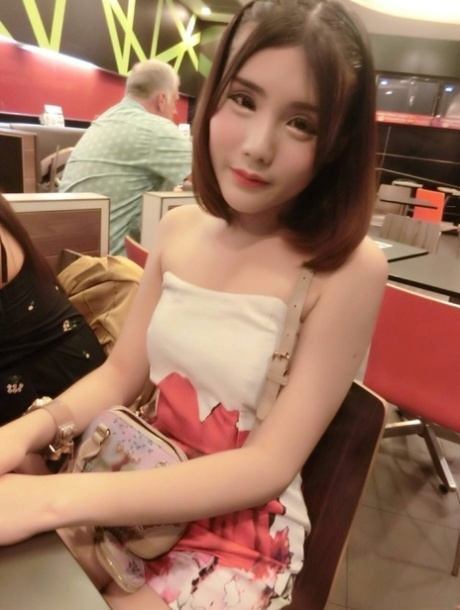 kleine ladyboy gratis beste foto's