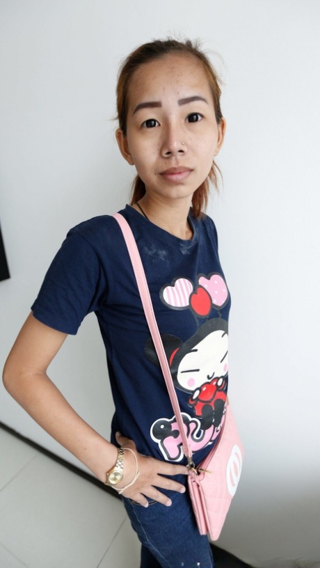 skinny asian porno pic