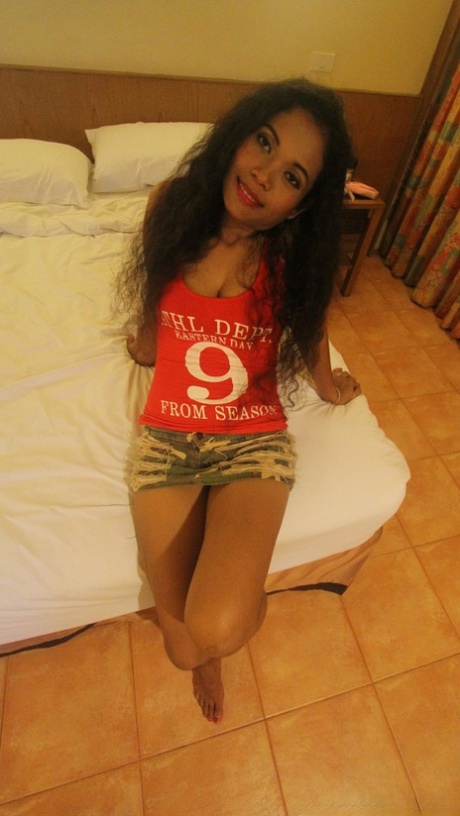 thai milf sex pics