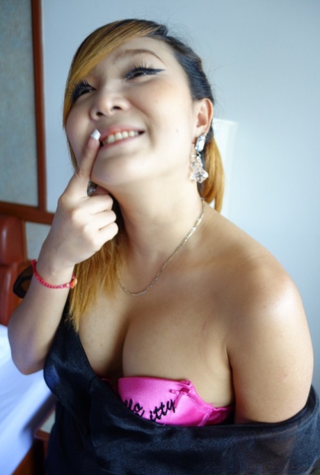 thailändsk milf hd sexig gallerier